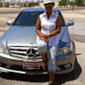 Meet your Posher, Josie